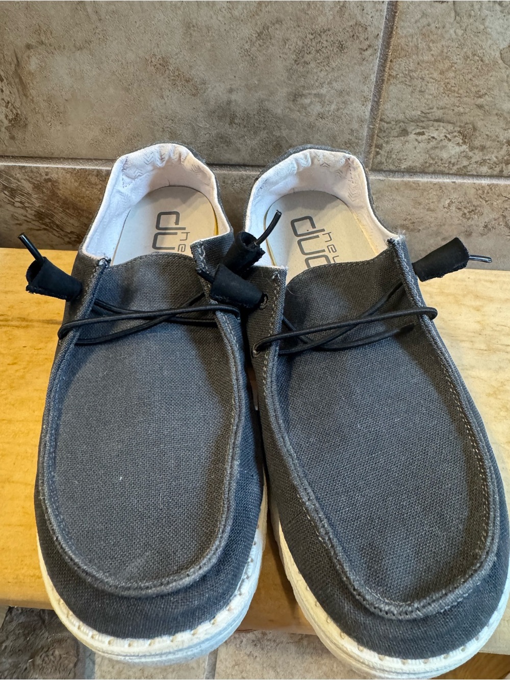 Hey Dude Women's Chambray Off  Black Canvas Slip-On Loafers with White Sole - Picture 2 of 6